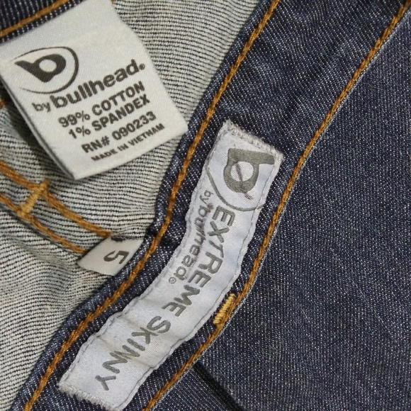 Bullhead extreme low cut skinny juniors jeans dark fabric Size 5 - Picture 9 of 9